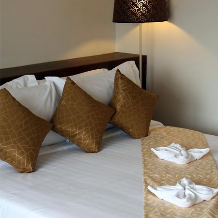 Hiran Residence Patong Exterior foto