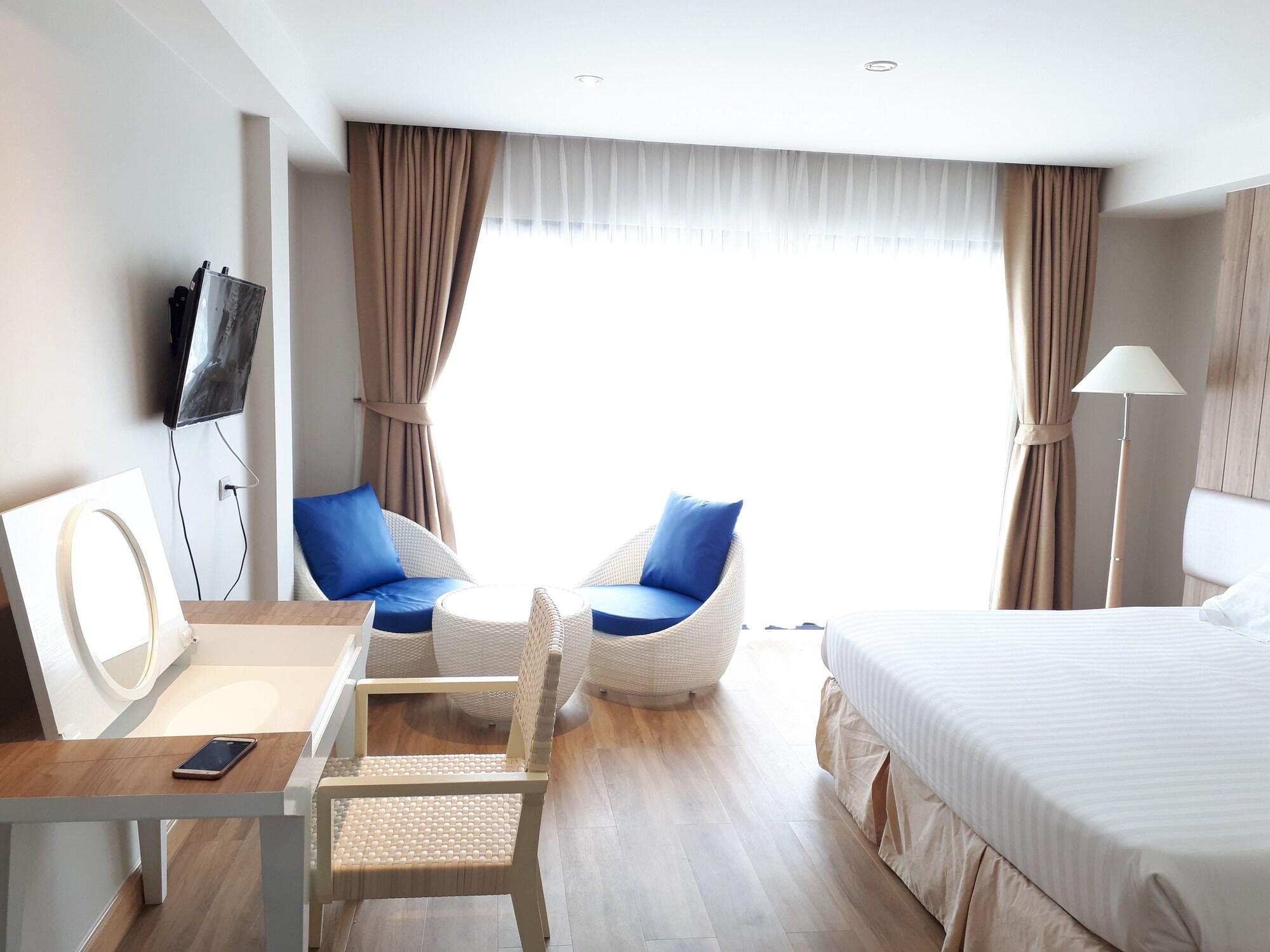 Hiran Residence Patong Exterior foto