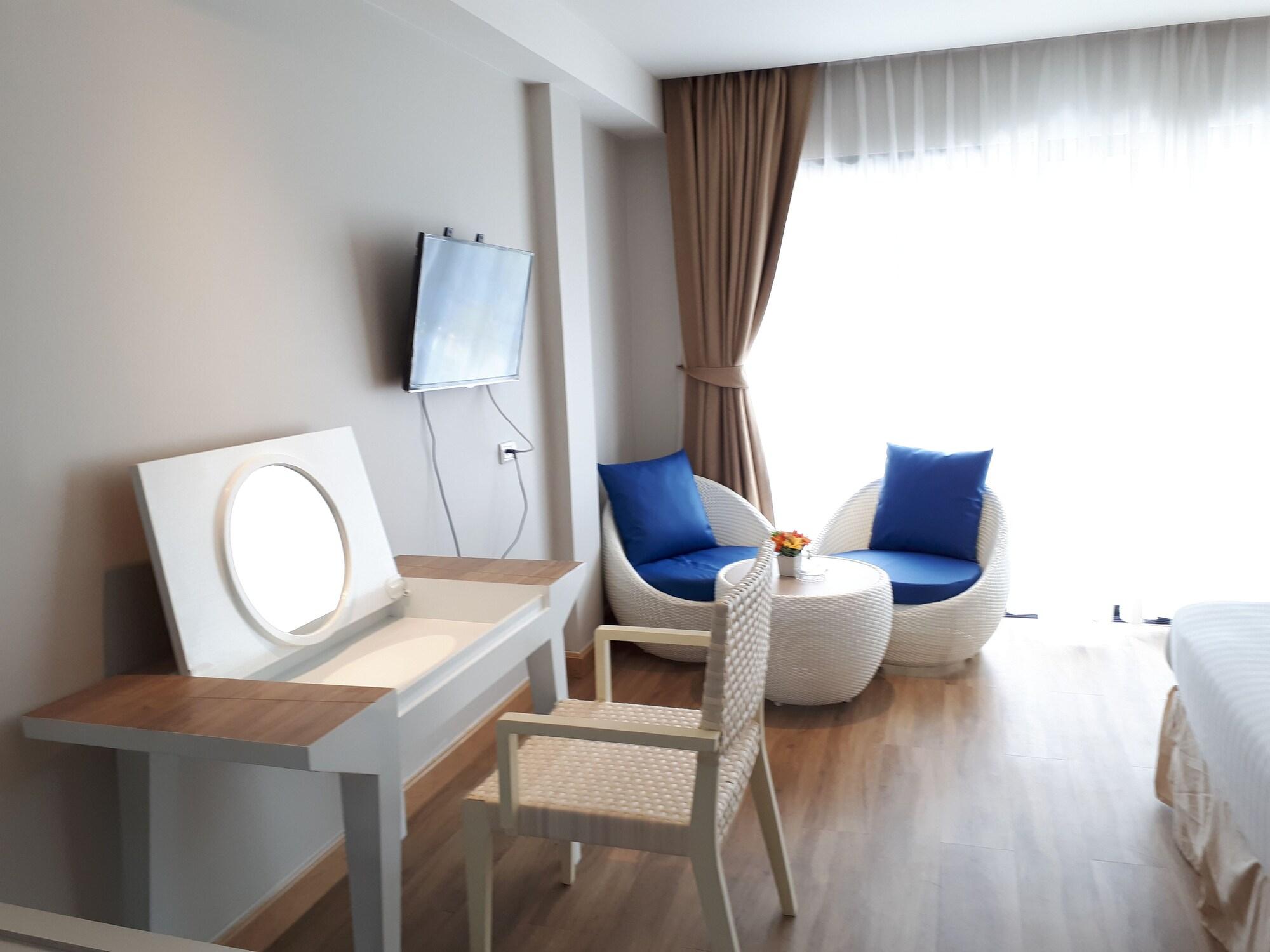Hiran Residence Patong Exterior foto