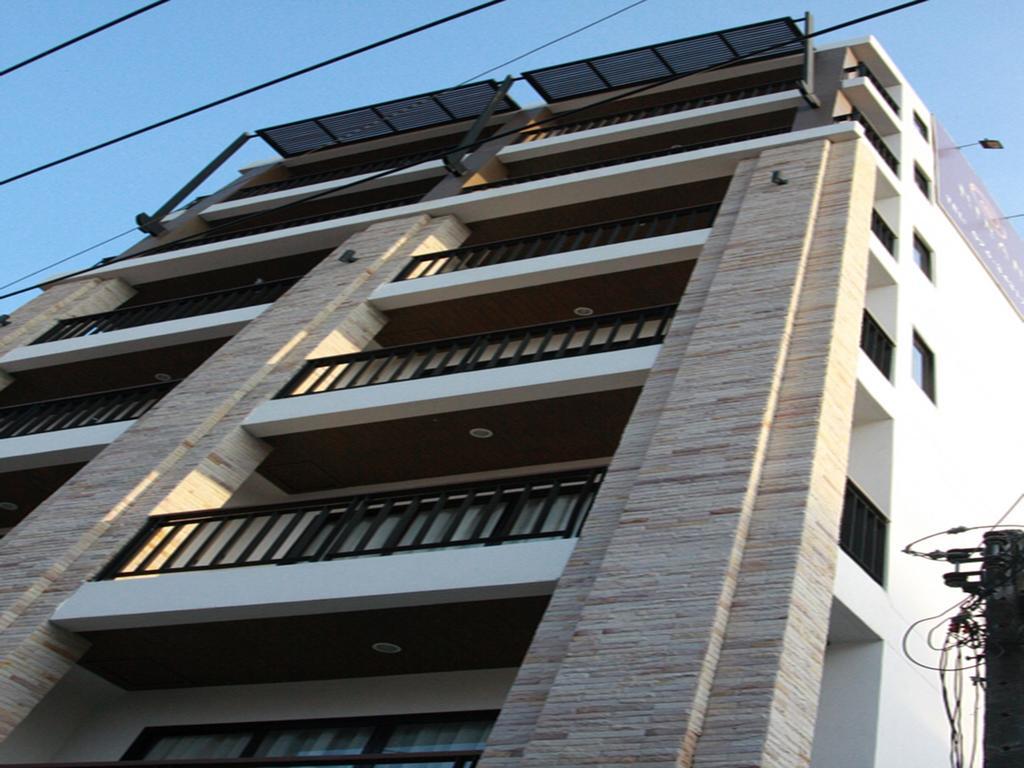Hiran Residence Patong Exterior foto
